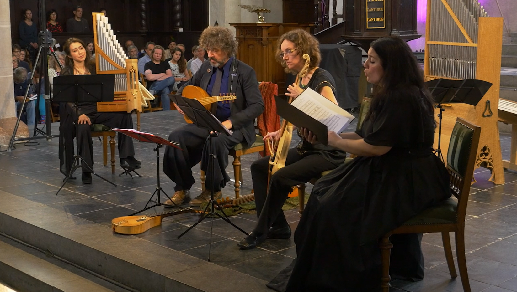 201814. Servir Antico Catalina Vicens Vrouw Op Kop Van Mariamotet Tot Liefdeslied © Concertomedia