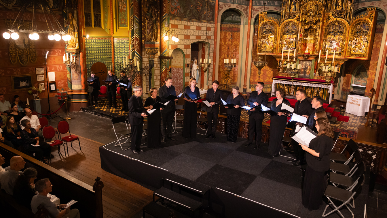 202507. Stile Antico (5864 Mariekewijntjes)