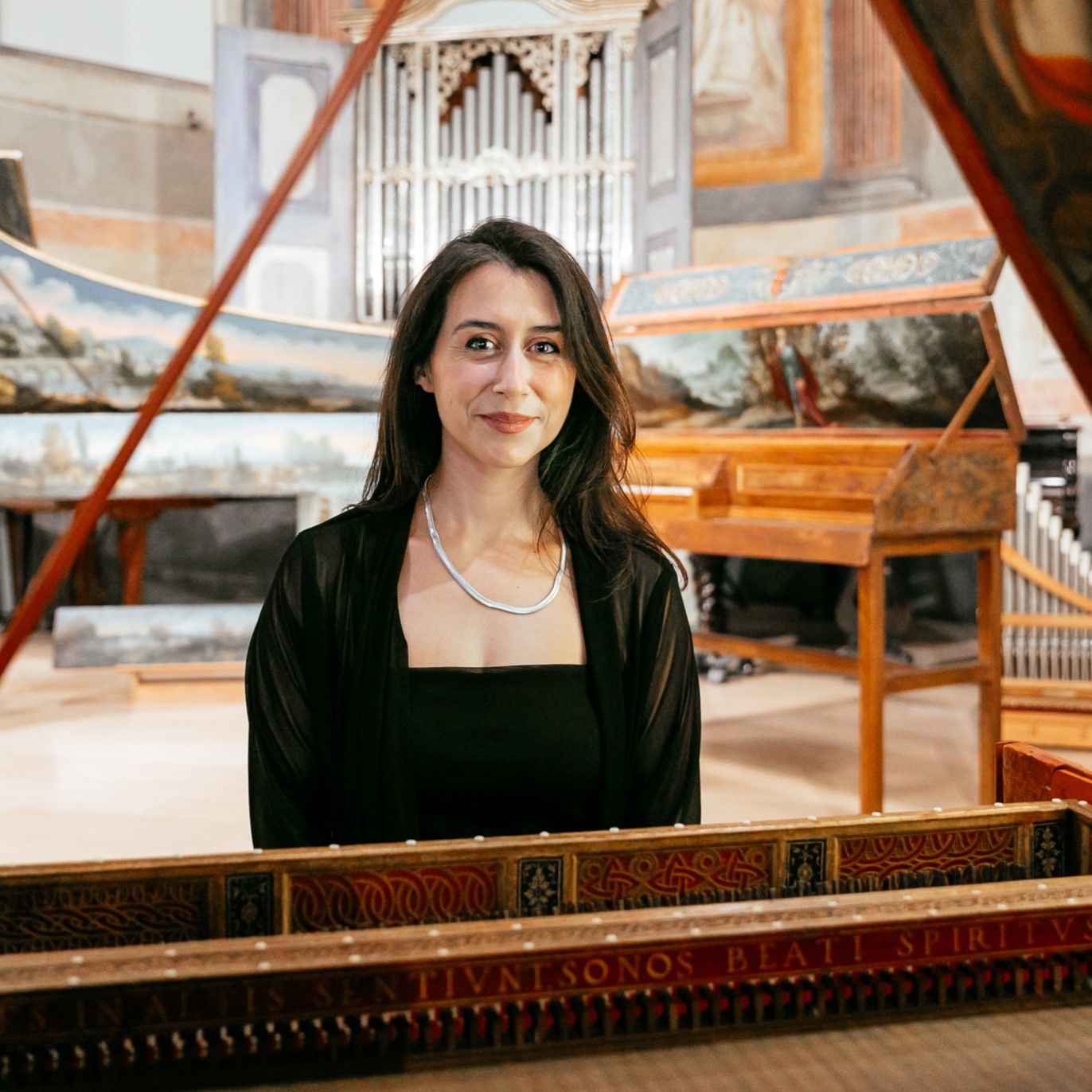 202608. Catalina Vicens - The Playing Byrd 2: Byrd & Dowland 30 Aug 13.00 074.1 Catalina Vicens, By Elettra Bastoni (N. Albana 1598)